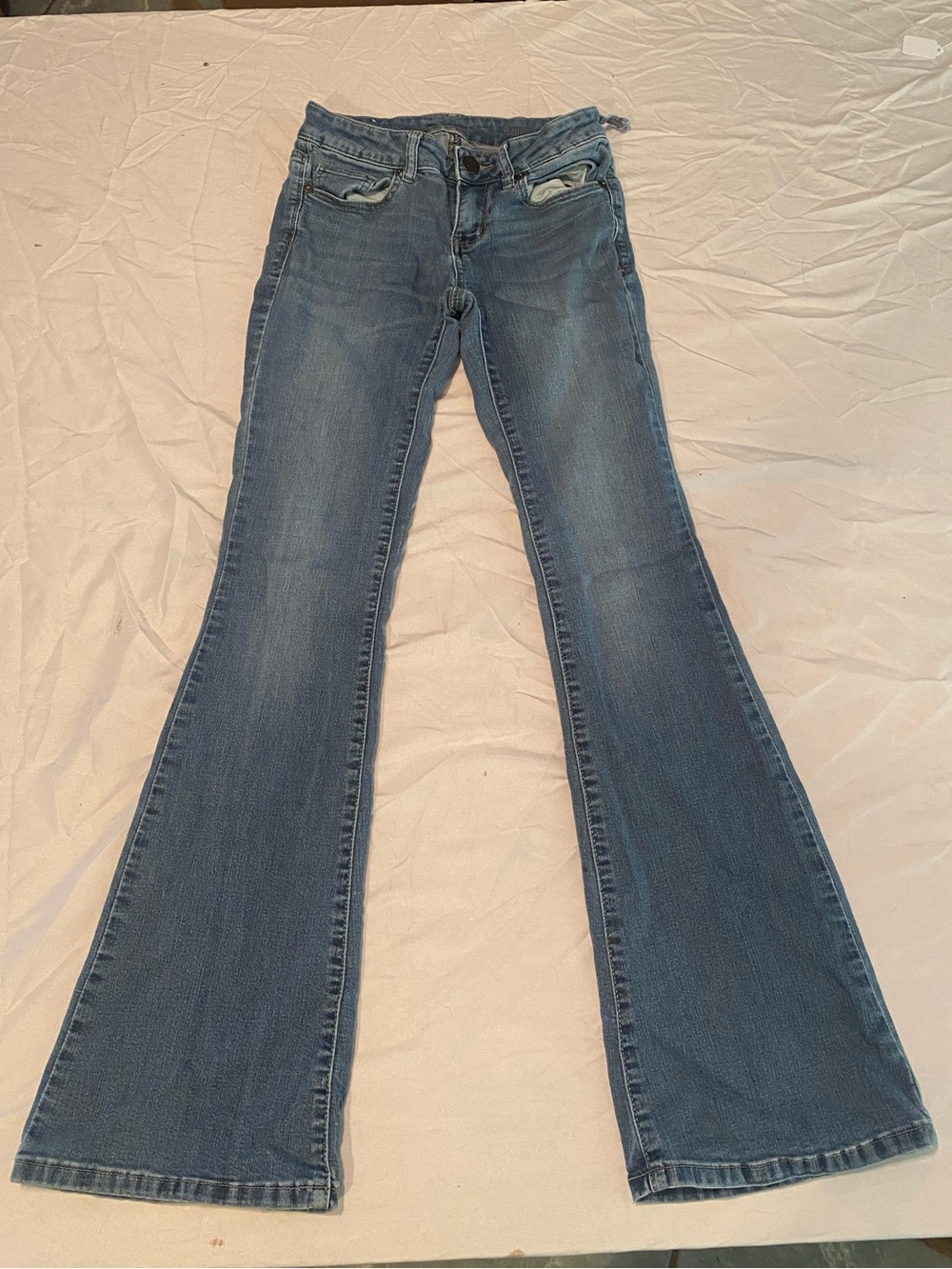 SO Distressed Mid Rise Flare Leg Jeans 4/27 Button Fly Ripped Raw Hem Denim